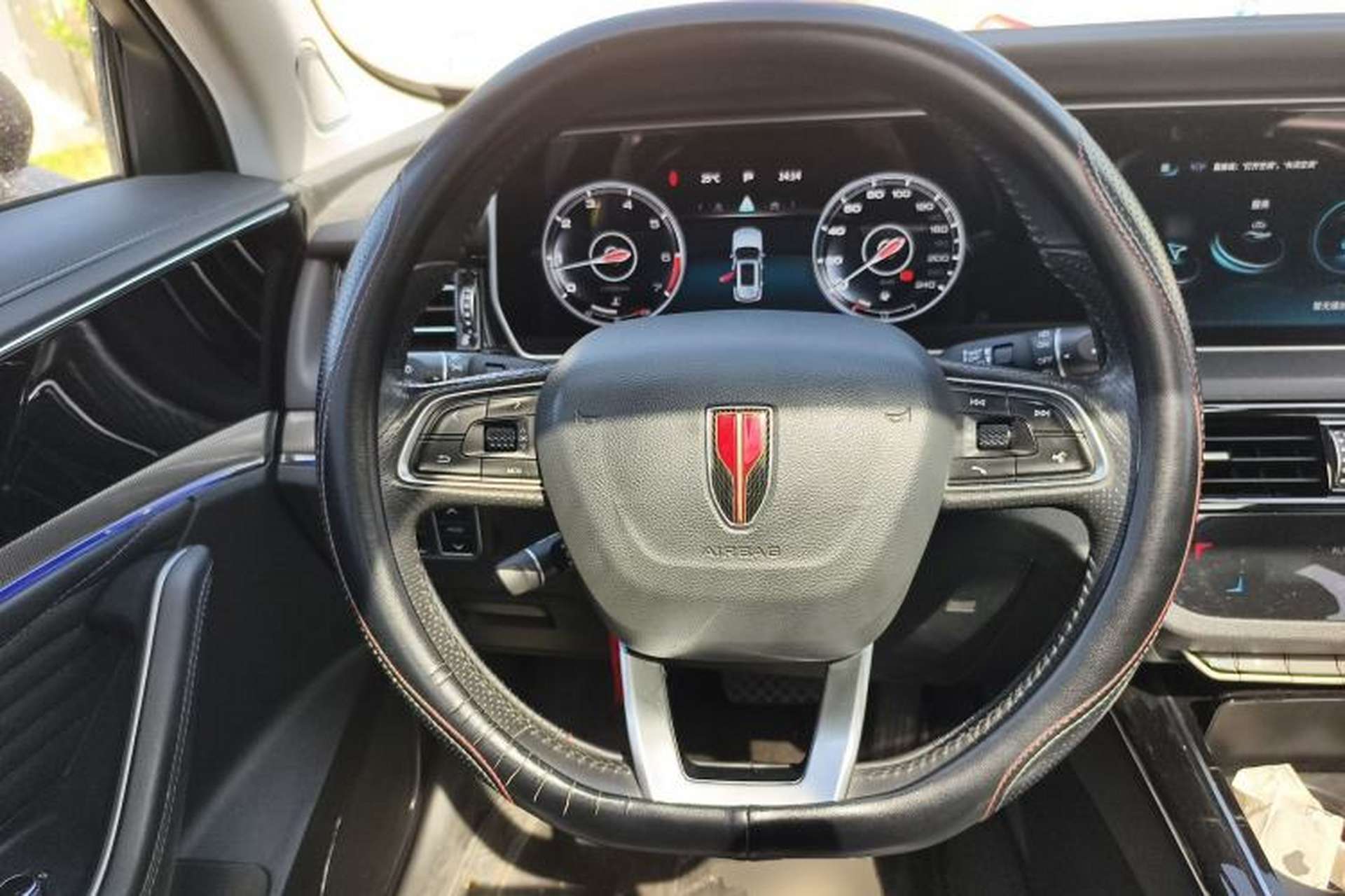 Used Hongqi HS5 2022 2.0T Smart Connect Flagship Edition Steering Wheel