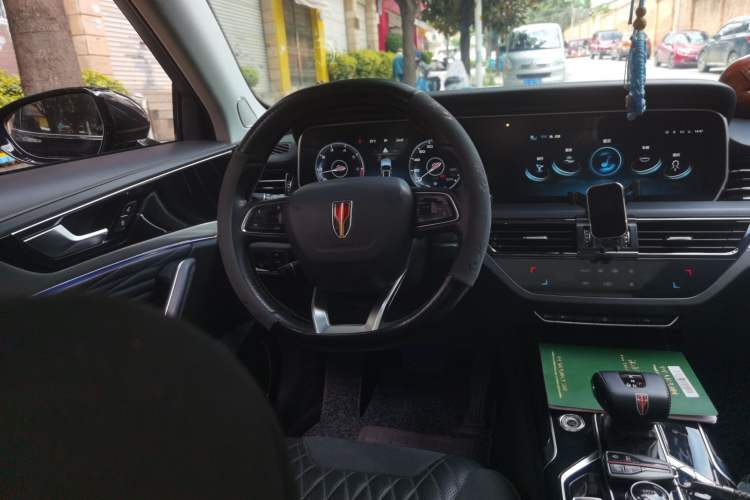 Used Hongqi HS5 2022 2.0T Smart Connect Flagship Enjoyment Purchase Edition Steering Wheel