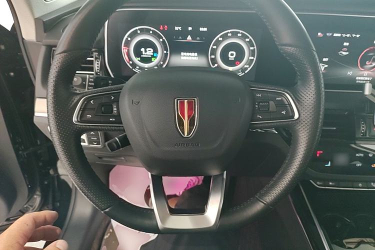 Used Hongqi HS5 2022 Revised Version 2.0T Smart Connect Flagship Edition Steering Wheel