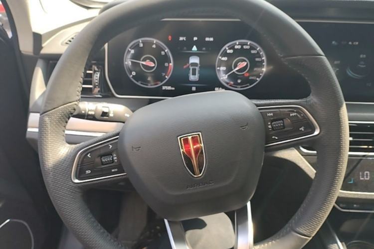 Used Hongqi HS5 2022 Revised Version 2.0T Smart Connect Flagship Edition Steering Wheel