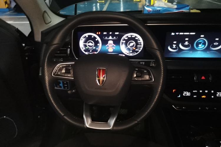 Used Hongqi HS5 2022 2.0T Smart Connect Flagship All-Wheel-Drive Version Steering Wheel