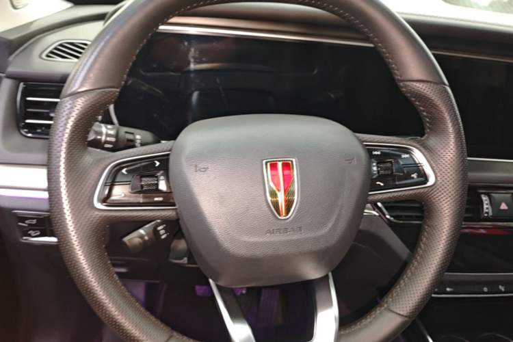 Used Hongqi HS5 2022 Revised Version 2.0T Smart Connect Flagship Edition Steering Wheel