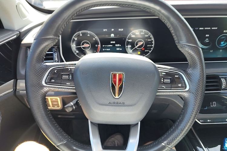 Used Hongqi HS5 2022 2.0T Smart Connect Flagship All-Wheel-Drive Version Steering Wheel