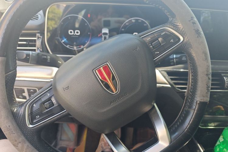 Used Hongqi HS5 2022 Revised Version 2.0T Smart Connect Flagship Edition Steering Wheel