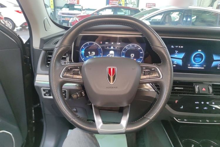 Used Hongqi HS5 2022 Facelifted Version 2.0T Smart Connect Flagship All-Wheel-Drive Edition Steering Wheel