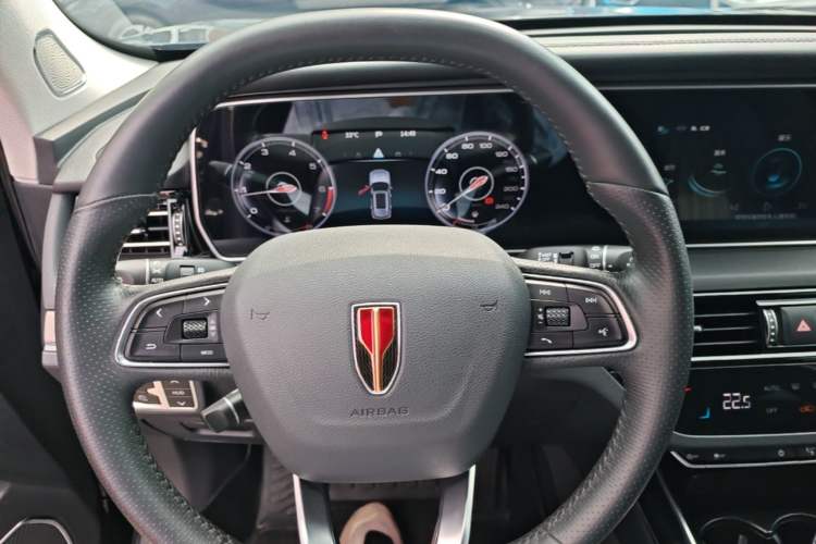 Used Hongqi HS5 2022 Facelifted Version 2.0T Smart Connect Flagship All-Wheel-Drive Edition Steering Wheel
