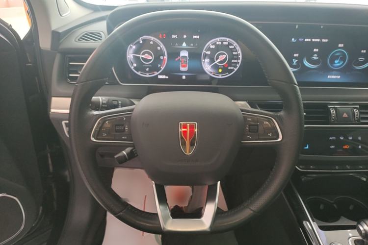 Used Hongqi HS5 2022 Revised Version 2.0T Smart Connect Flagship Edition Steering Wheel
