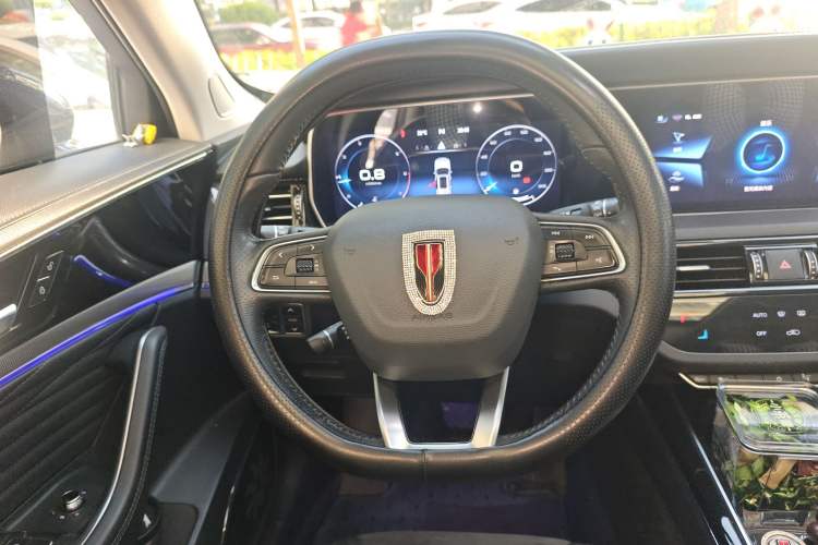 Used Hongqi HS5 2022 2.0T Smart Connect Flagship All-Wheel-Drive Version Steering Wheel