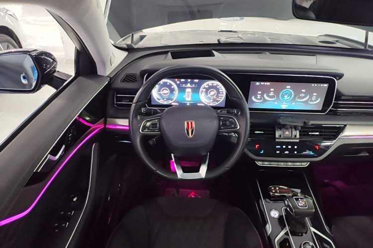 Used Hongqi HS5 2022 Revised Version 2.0T Smart Connect Flagship Edition Steering Wheel