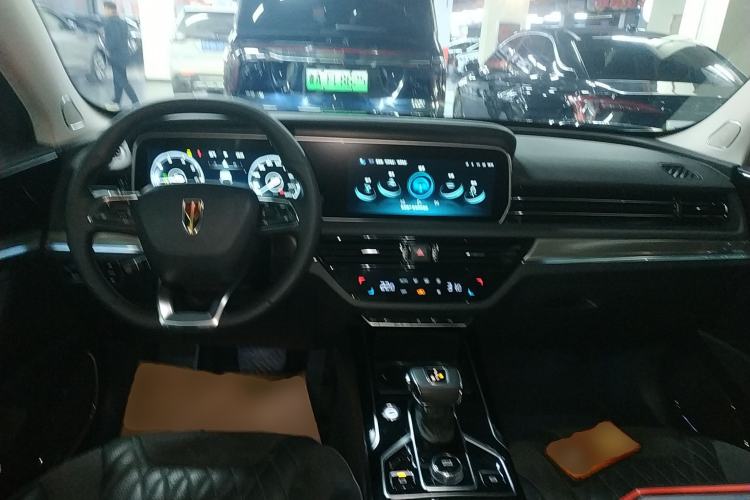 Used Hongqi HS5 2022 2.0T Smart Connect Flagship All-Wheel-Drive Version Steering Wheel