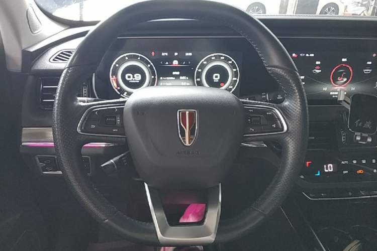 Used Hongqi HS5 2022 Revised Version 2.0T Smart Connect Flagship Edition Steering Wheel