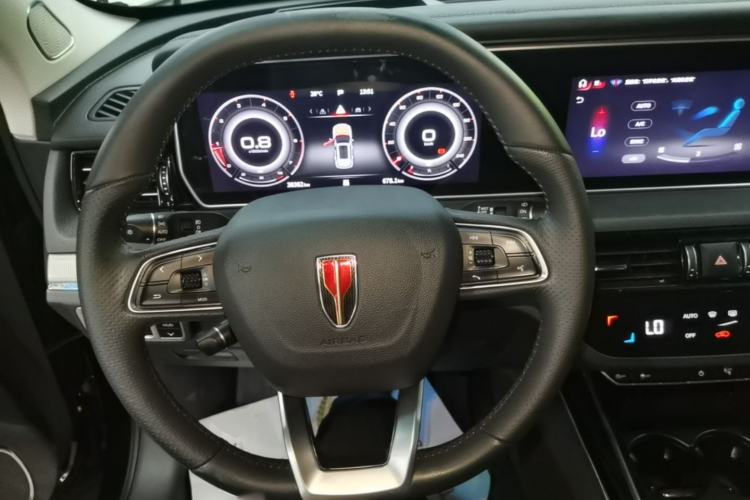 Used Hongqi HS5 2022 Revised Version 2.0T Smart Connect Flagship Edition Steering Wheel