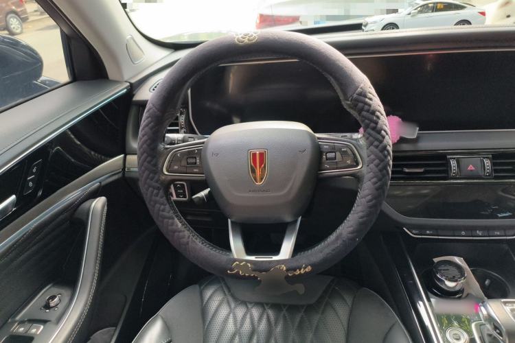 Used Hongqi HS5 2022 Revised Version 2.0T Smart Connect Flagship Edition Steering Wheel