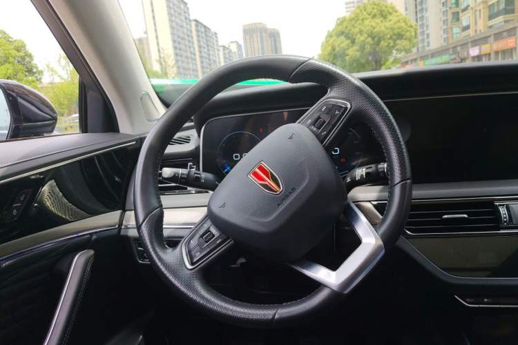 Used Hongqi HS5 2022 2.0T Smart Connect Flagship Edition Steering Wheel