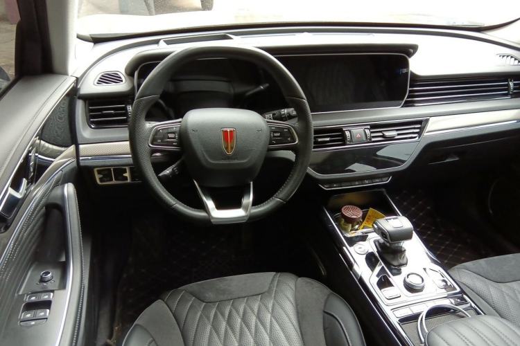 Used Hongqi HS5 2022 Revised Version 2.0T Smart Connect Flagship Edition Steering Wheel