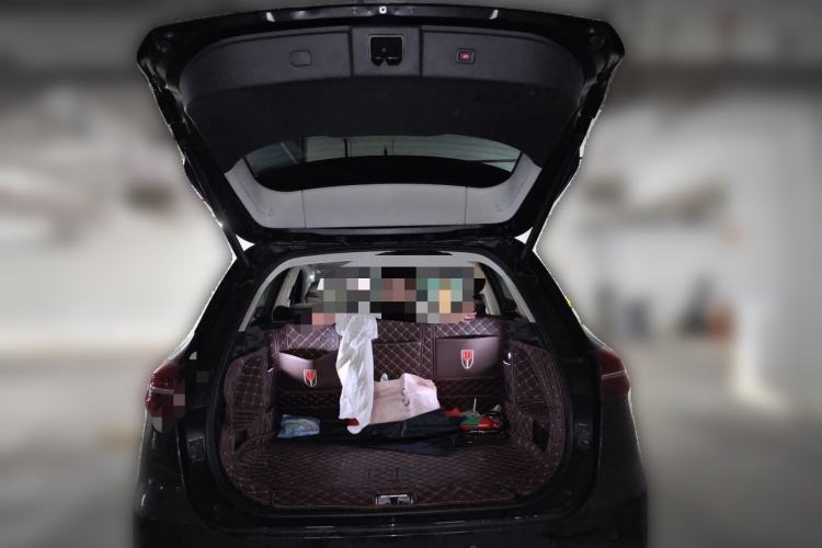 Used Hongqi HS5 2022 Revised Version 2.0T Smart Connect Flagship Edition Trunk