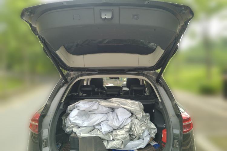 Used Hongqi HS5 2022 Facelifted Version 2.0T Smart Connect Flagship All-Wheel-Drive Edition Trunk
