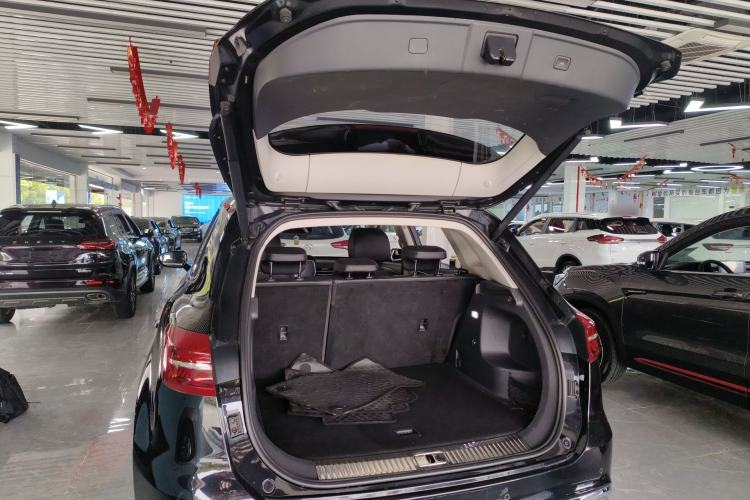 Used Hongqi HS5 2022 2.0T Smart Connect Flagship Edition Trunk
