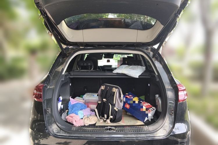 Used Hongqi HS5 2022 Revised Version 2.0T Smart Connect Flagship Edition Trunk
