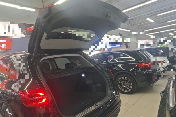 Used Hongqi HS5 2022 Revised Version 2.0T Smart Connect Flagship Edition Trunk