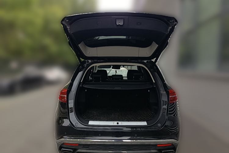 Used Hongqi HS5 2022 2.0T Smart Connect Flagship All-Wheel-Drive Version Trunk