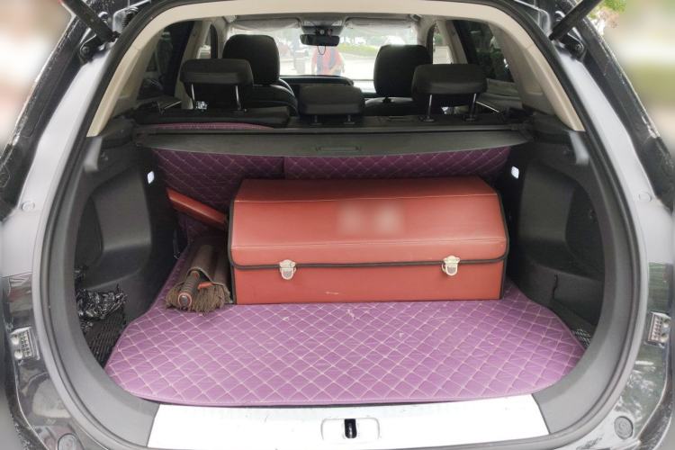 Used Hongqi HS5 2022 2.0T Smart Connect Flagship All-Wheel-Drive Version Trunk