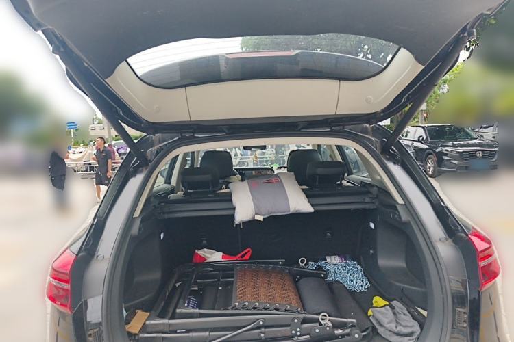 Used Hongqi HS5 2022 2.0T Smart Connect Flagship Edition Trunk