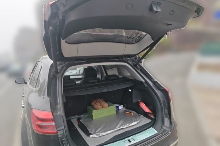 Used Hongqi HS5 2022 2.0T Smart Connect Flagship Enjoyment Purchase Edition Trunk