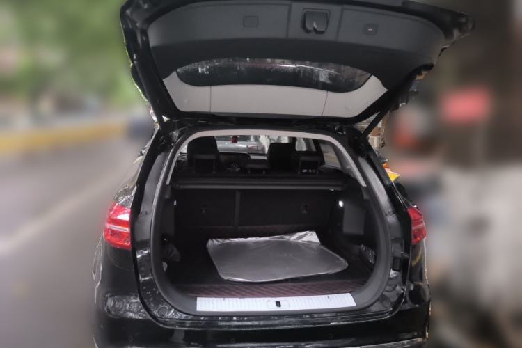 Used Hongqi HS5 2022 Revised Version 2.0T Smart Connect Flagship Edition Trunk