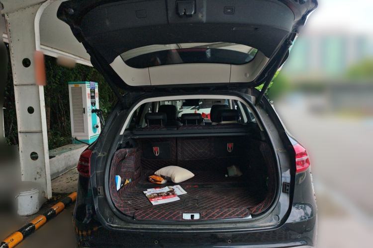 Used Hongqi HS5 2022 2.0T Smart Connect Flagship Edition Trunk