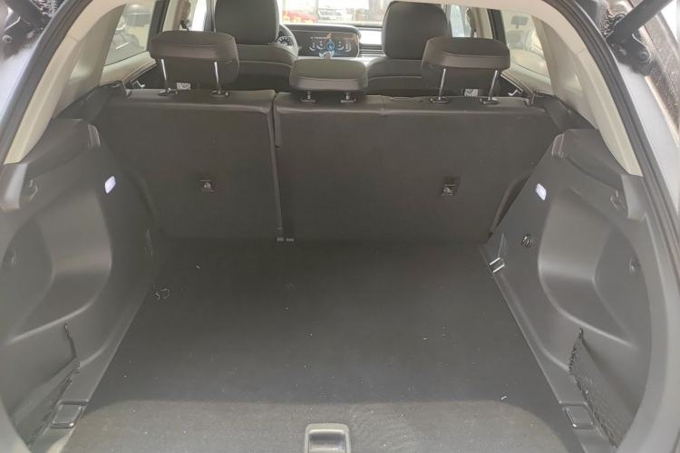 Used Hongqi HS5 2022 2.0T Smart Connect Flagship Edition Trunk