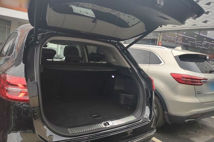 Used Hongqi HS5 2022 Revised Version 2.0T Smart Connect Flagship Edition Trunk