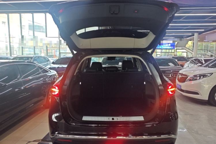 Used Hongqi HS5 2022 2.0T Smart Connect Flagship Edition Trunk