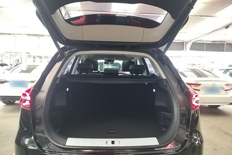 Used Hongqi HS5 2022 Revised Version 2.0T Smart Connect Flagship Edition Trunk