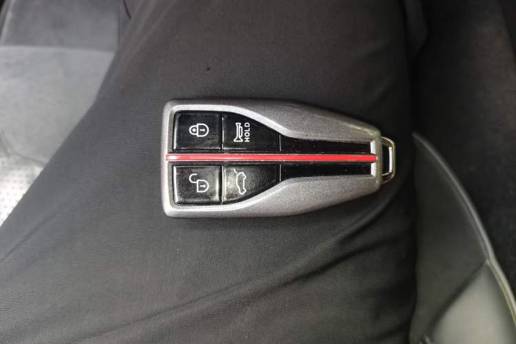 Used Hongqi HS5 2022 2.0T Smart Connect Flagship All-Wheel-Drive Version Vehicle Key