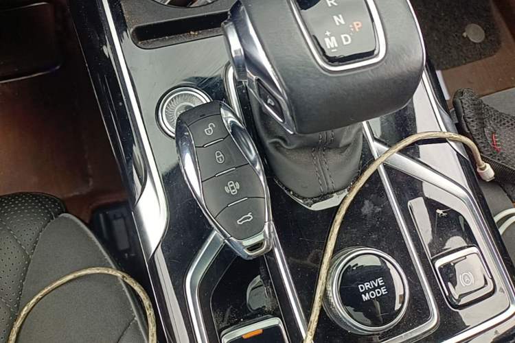 Used Hongqi HS5 2022 2.0T Smart Connect Flagship Edition Vehicle Key