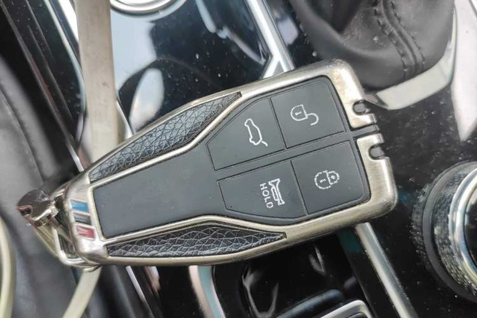 Used Hongqi HS5 2022 2.0T Smart Connect Flagship Edition Vehicle Key