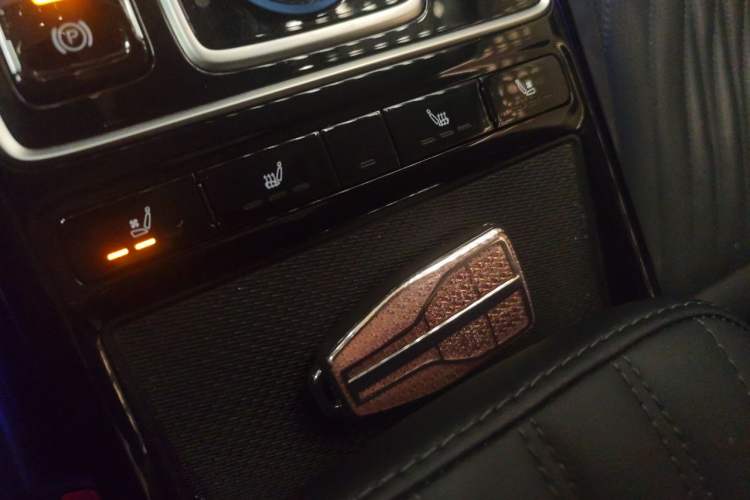 Used Hongqi HS5 2022 2.0T Smart Connect Flagship All-Wheel-Drive Version Vehicle Key