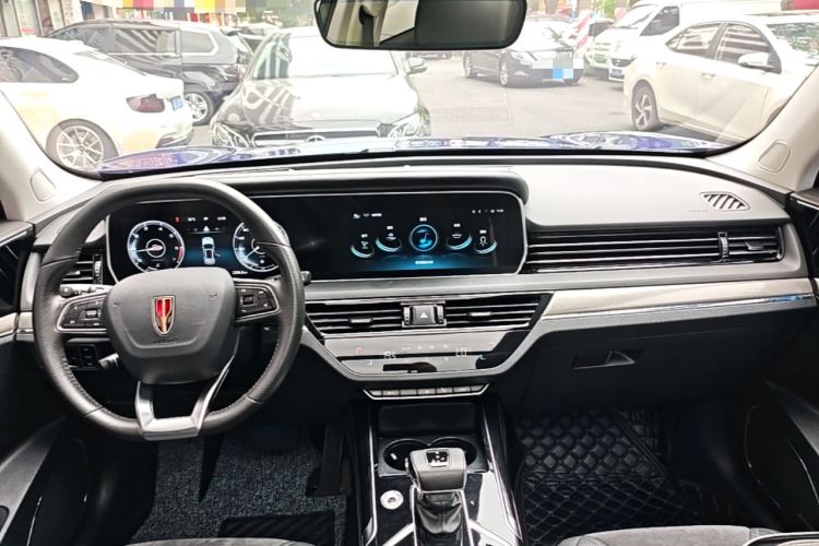 Used Hongqi HS5 2022 Facelifted Version 2.0T Smart Connect Flagship All-Wheel-Drive Edition Center Console
