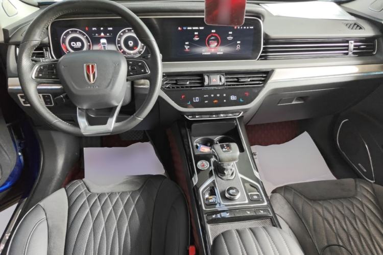 Used Hongqi HS5 2022 Facelifted Version 2.0T Smart Connect Flagship All-Wheel-Drive Edition Center Console
