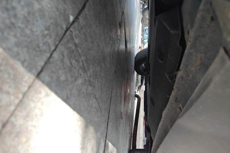 Used Hongqi HS5 2022 Revised Version 2.0T Smart Connect Flagship Edition Chassis Rear Right