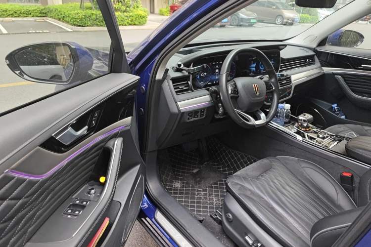 Used Hongqi HS5 2022 Revised Version 2.0T Smart Connect Flagship Edition Driver Seat