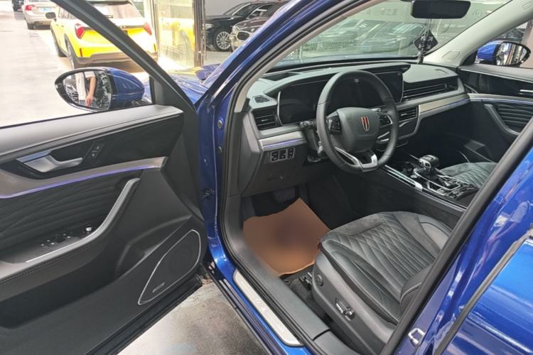 Used Hongqi HS5 2022 Facelifted Version 2.0T Smart Connect Flagship All-Wheel-Drive Edition Driver Seat