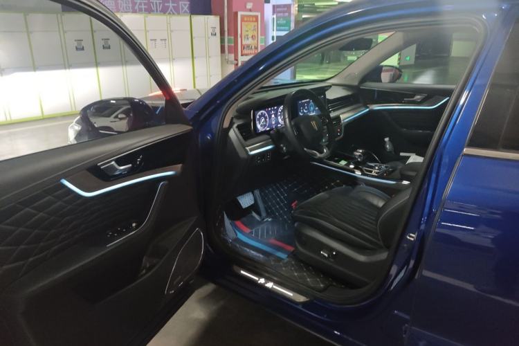 Used Hongqi HS5 2022 Facelifted Version 2.0T Smart Connect Flagship All-Wheel-Drive Edition Driver Seat