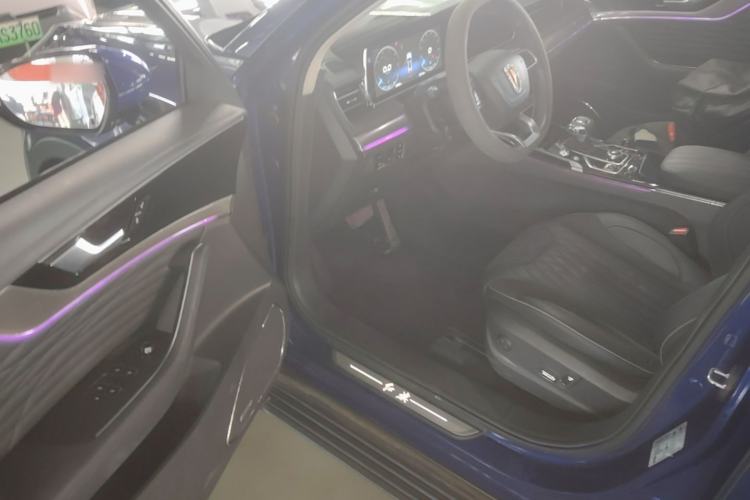 Used Hongqi HS5 2022 Revised Version 2.0T Smart Connect Flagship Edition Driver Seat