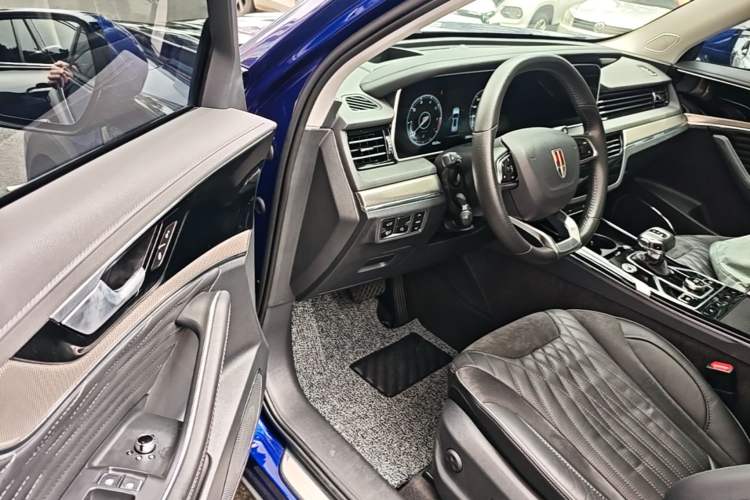 Used Hongqi HS5 2022 Facelifted Version 2.0T Smart Connect Flagship All-Wheel-Drive Edition Driver Seat