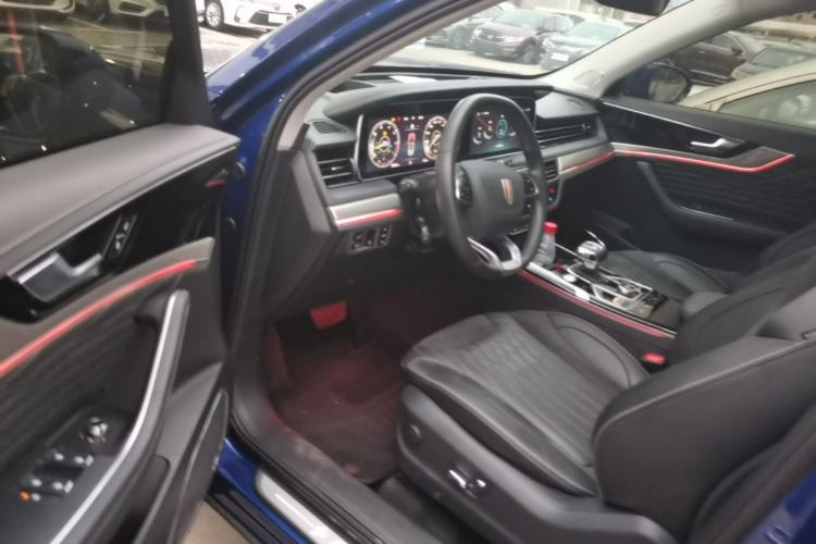 Used Hongqi HS5 2022 Revised Version 2.0T Smart Connect Flagship Edition Driver Seat