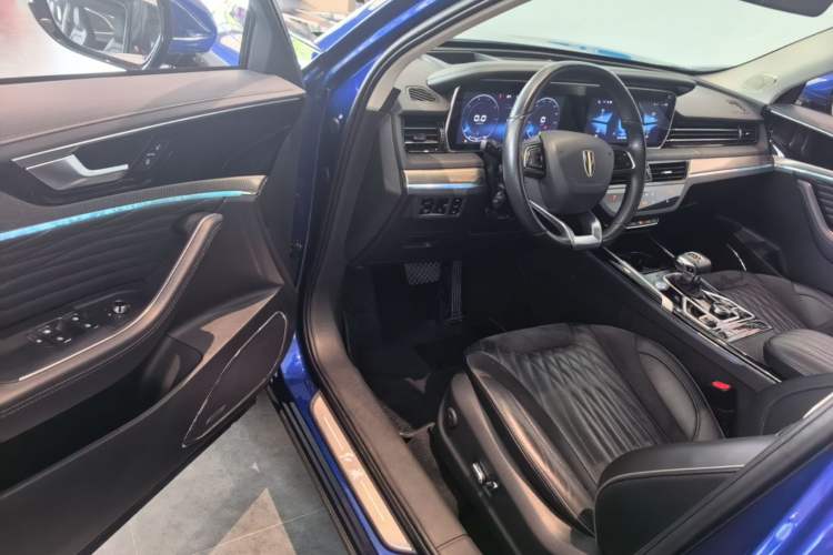 Used Hongqi HS5 2022 Facelifted Version 2.0T Smart Connect Flagship All-Wheel-Drive Edition Driver Seat