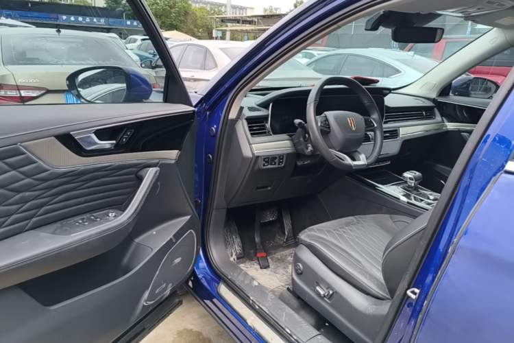 Used Hongqi HS5 2022 Revised Version 2.0T Smart Connect Flagship Edition Driver Seat