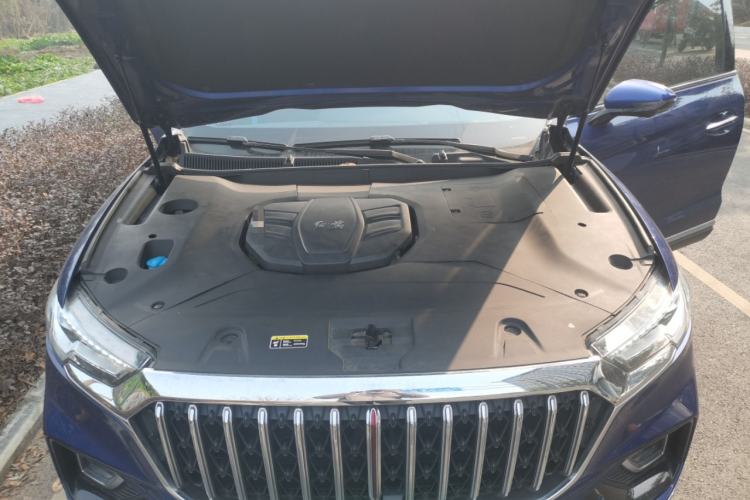 Used Hongqi HS5 2022 Facelifted Version 2.0T Smart Connect Flagship All-Wheel-Drive Edition Engine Bay